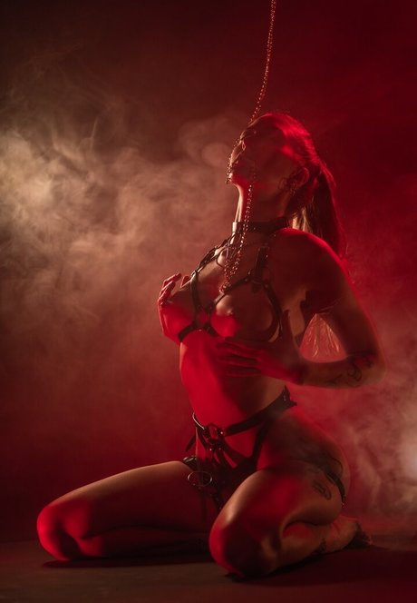 Biancia nudes star pics