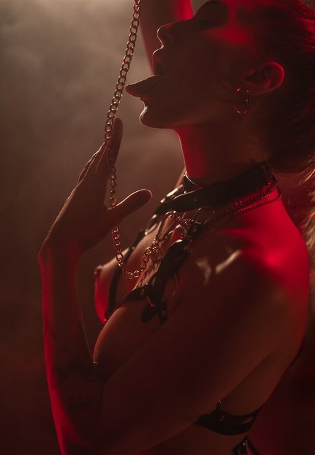 Biancia hot model gallery