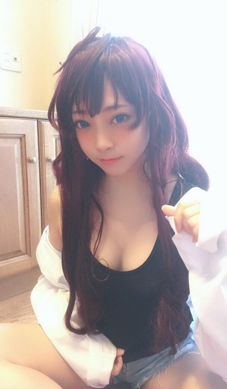 ma5mi2ta3n naked model pic