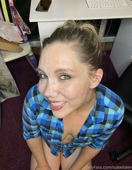 Isabellalee84 pornographic actress images