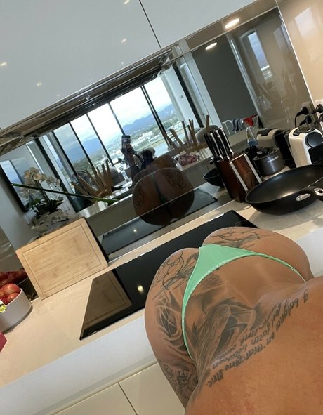 Hayley Vernon star sex image