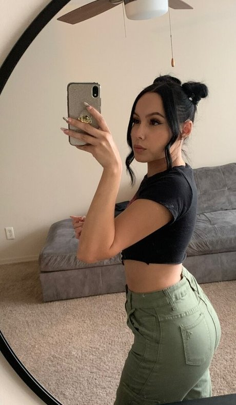 Alejandramariaxo pornstar free photos