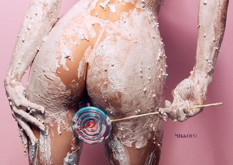 Moneypulator pornstar erotic images