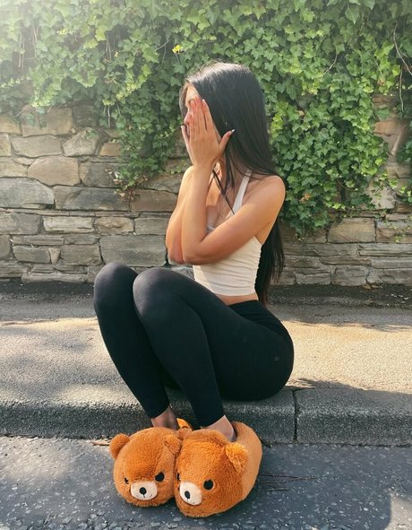 nataliebarness sex pornstar img