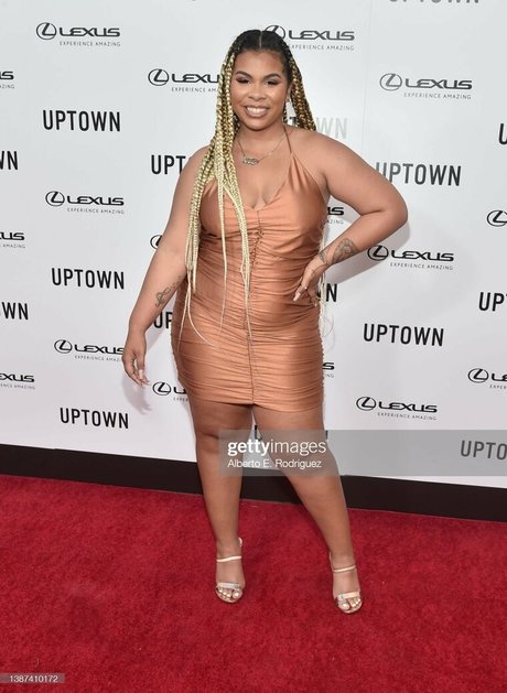 Miladawn model nudes pics