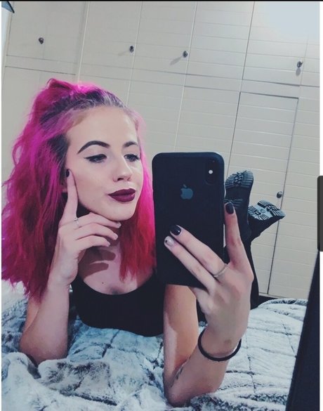 Anna Masarski model naked photos