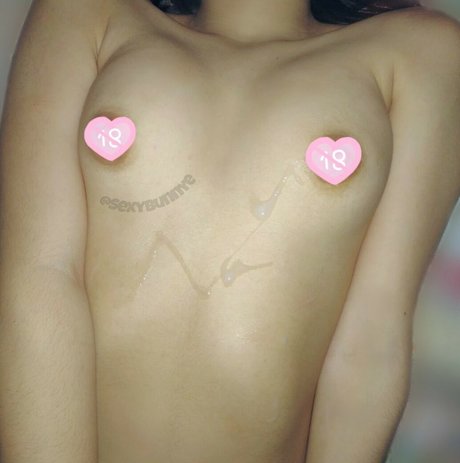 Bunnyezinha adult model photos