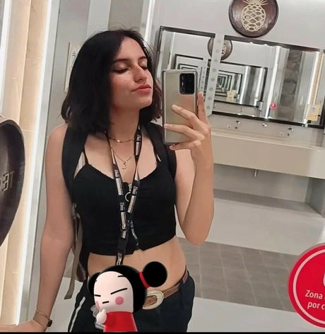 Itzel Navarro hd model gallery