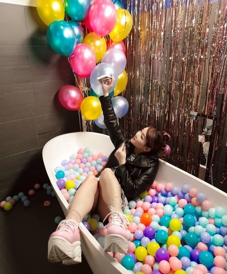 Marie C Palot nude model img