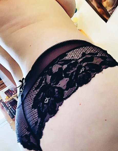 Playher_ hot model img