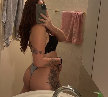 Hila Almog star adult picture