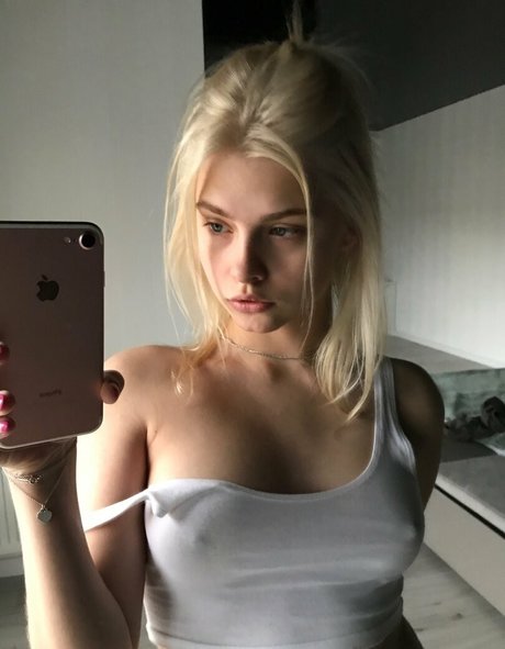 Nastymazhara model beautiful img