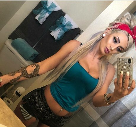 Kailey Telles erotic actress photo