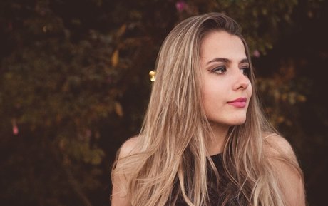 Roberta Pfaff exclusive star galleries