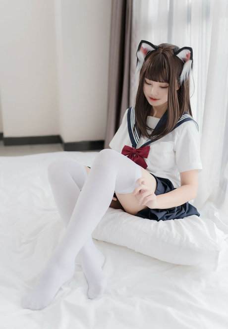 Kagami exclusive actress images