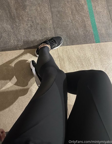 MintyMiyako star top picture