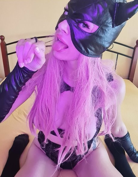 Only nicky erotic model pic