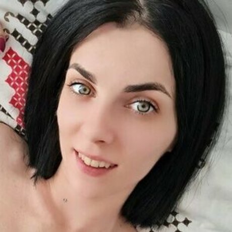 BellaSabini model porn photos