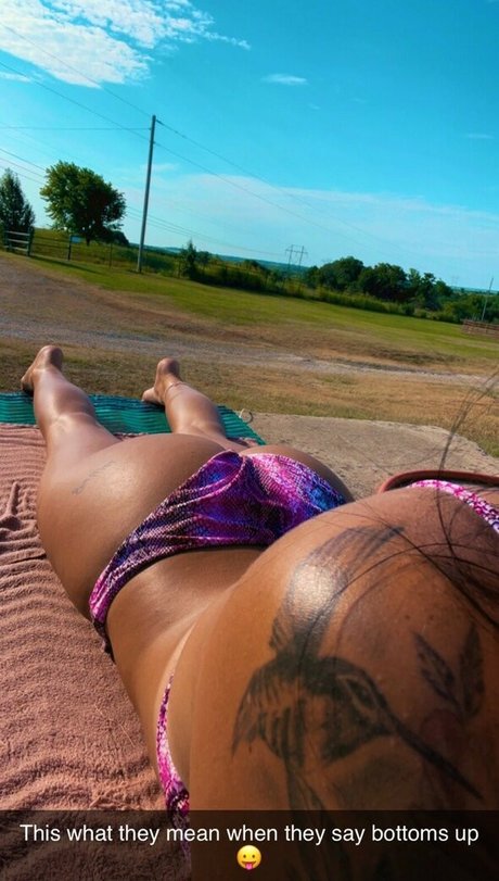 Taylyn Quay pornstar pretty picture