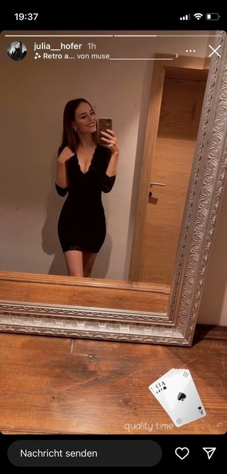 Julia Hofer Profile pic