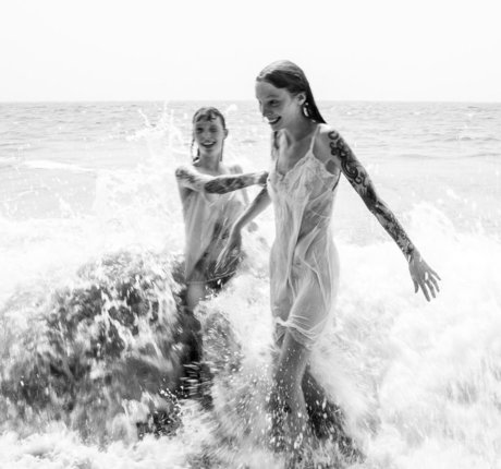 Fly Twins model hd gallery