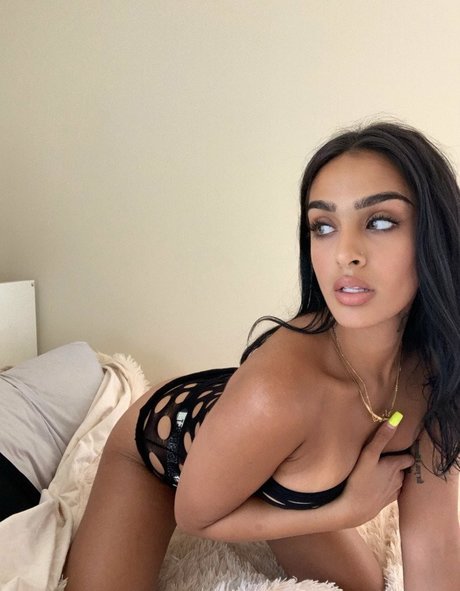 Sherxual xxx pornstar picture