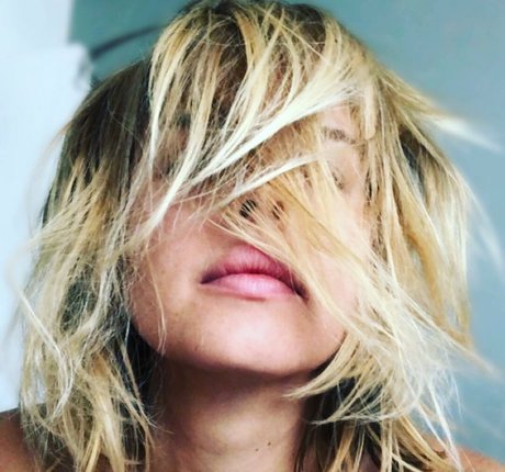 Reiki With Anna model hd pictures