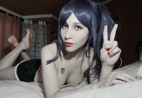 Made In Heaven naked actress img