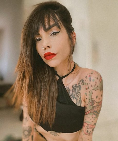 lellycristie star exclusive images