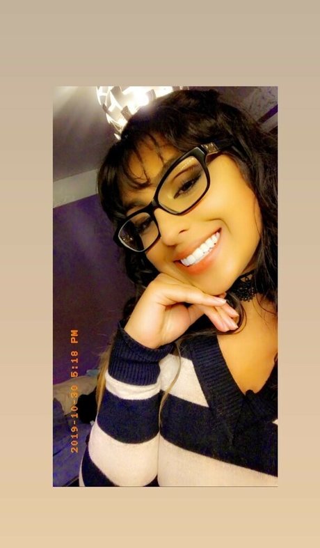 Ninathepony model images