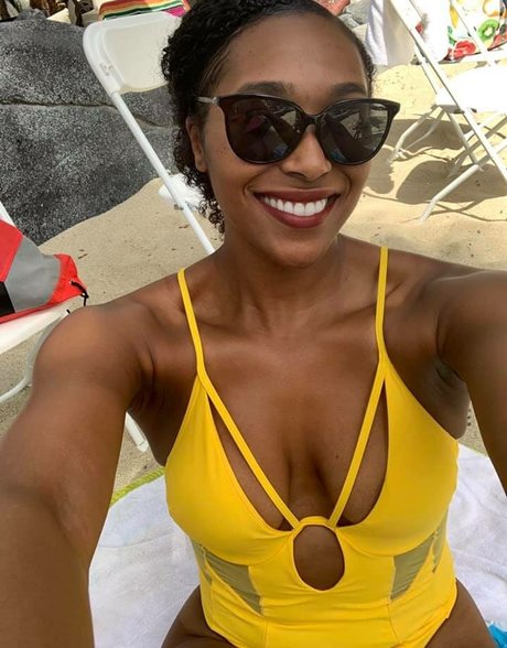 Dr Ebonie Vincent perfect actress image