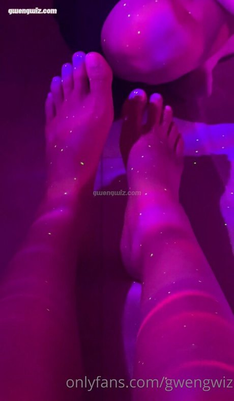 Gwengwiz ASMR art star gallery