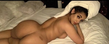 Badperl star xxx pics