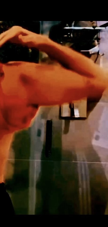 Gabbie Hanna erotic actress galleries