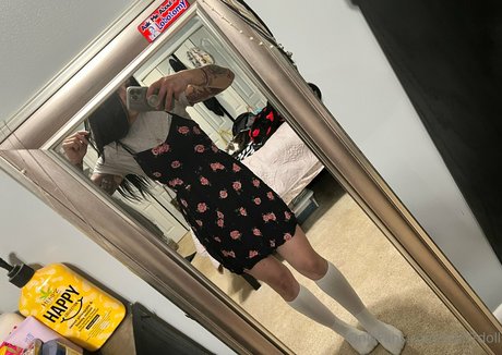 Little Doll pornstar erotic galleries