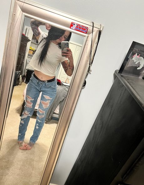 Little Doll nice model pics