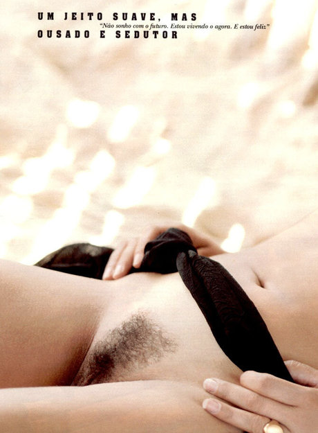 Debora Rodrigues erotic model img