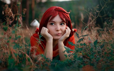 Kavaynayakote sexy model pics