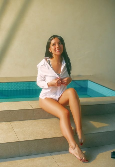 Kavaynayakote sexy pornstar photos