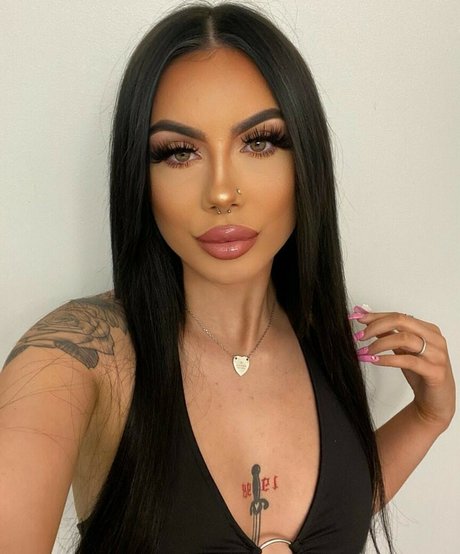 Bailey King model sex gallery