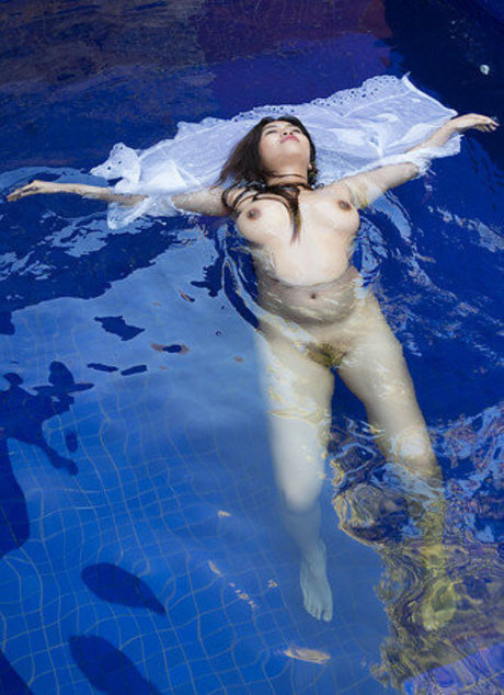 Lexi Ang perfect actress picture