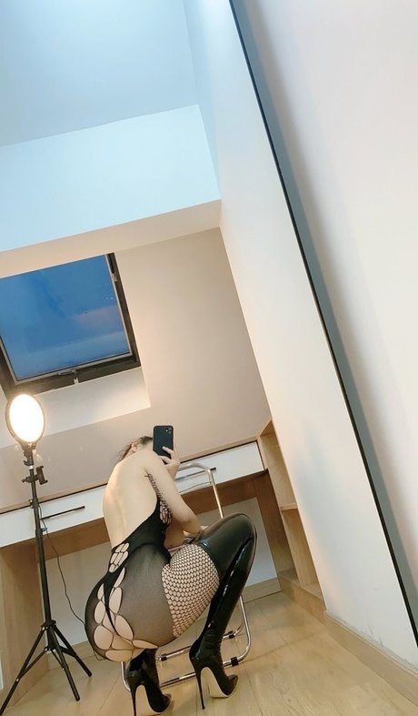 QiaonniuTT free star gallery