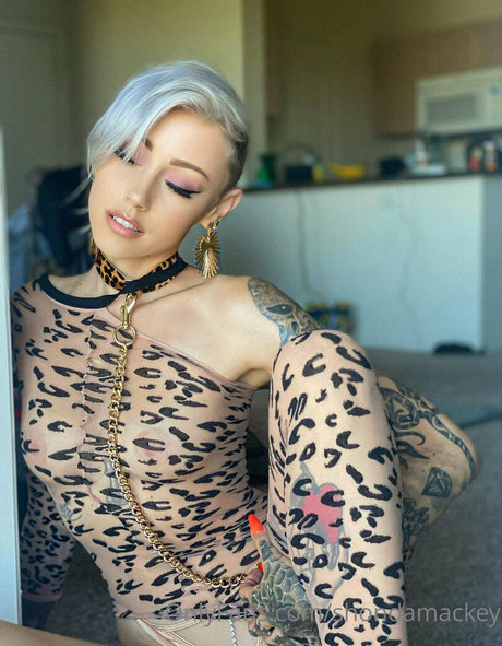 Shonda Laurelee Mackey adult actress gallery