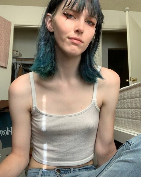 Starlite Anise nudes actress pic