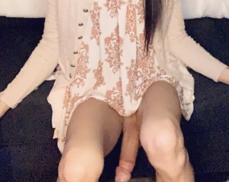 Holeytriniti porn model photo