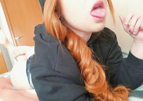 Mimo Suicide pornographic model archive