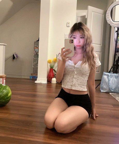 winterfaerie model naked img