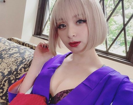 Mai Mizuhashi pornographic model photo