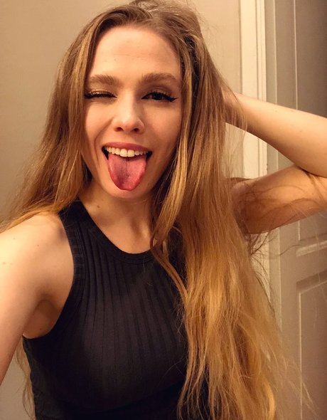 sirililia pornstar nice images