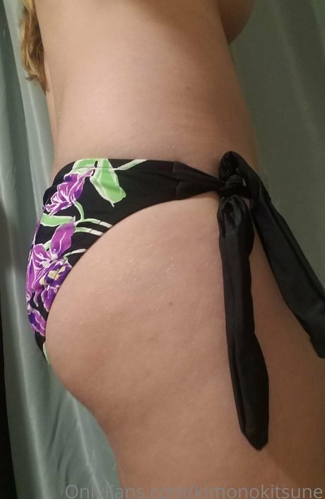 Lady Kitsune pornstar xxx archive